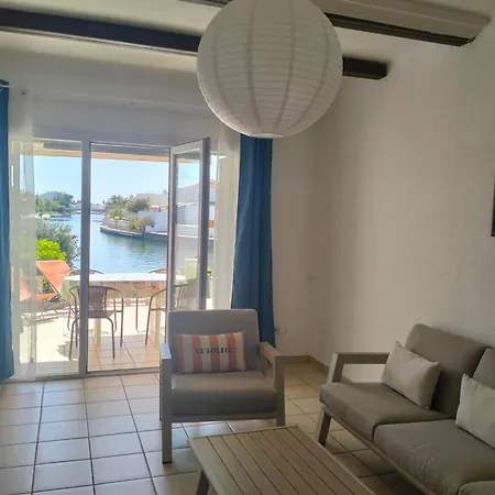 Maison Au Bord De L'eau Empuriabrava