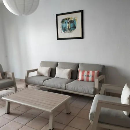 Maison Au Bord De L'eau * Empuriabrava